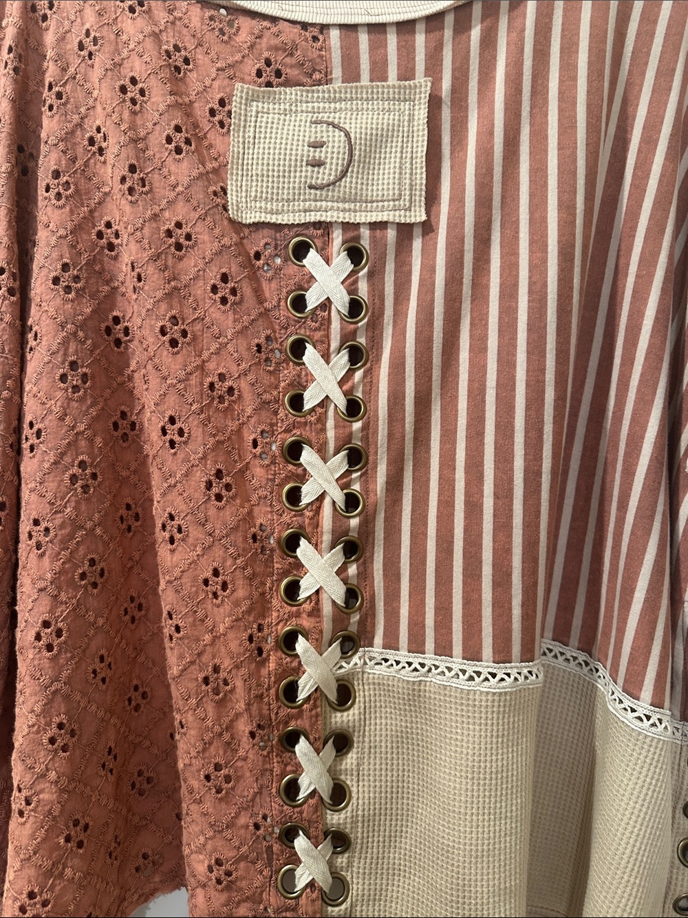 Oli & Hali Bohemian Inspired Mineral Washed, Size M - Picture 5 of 6